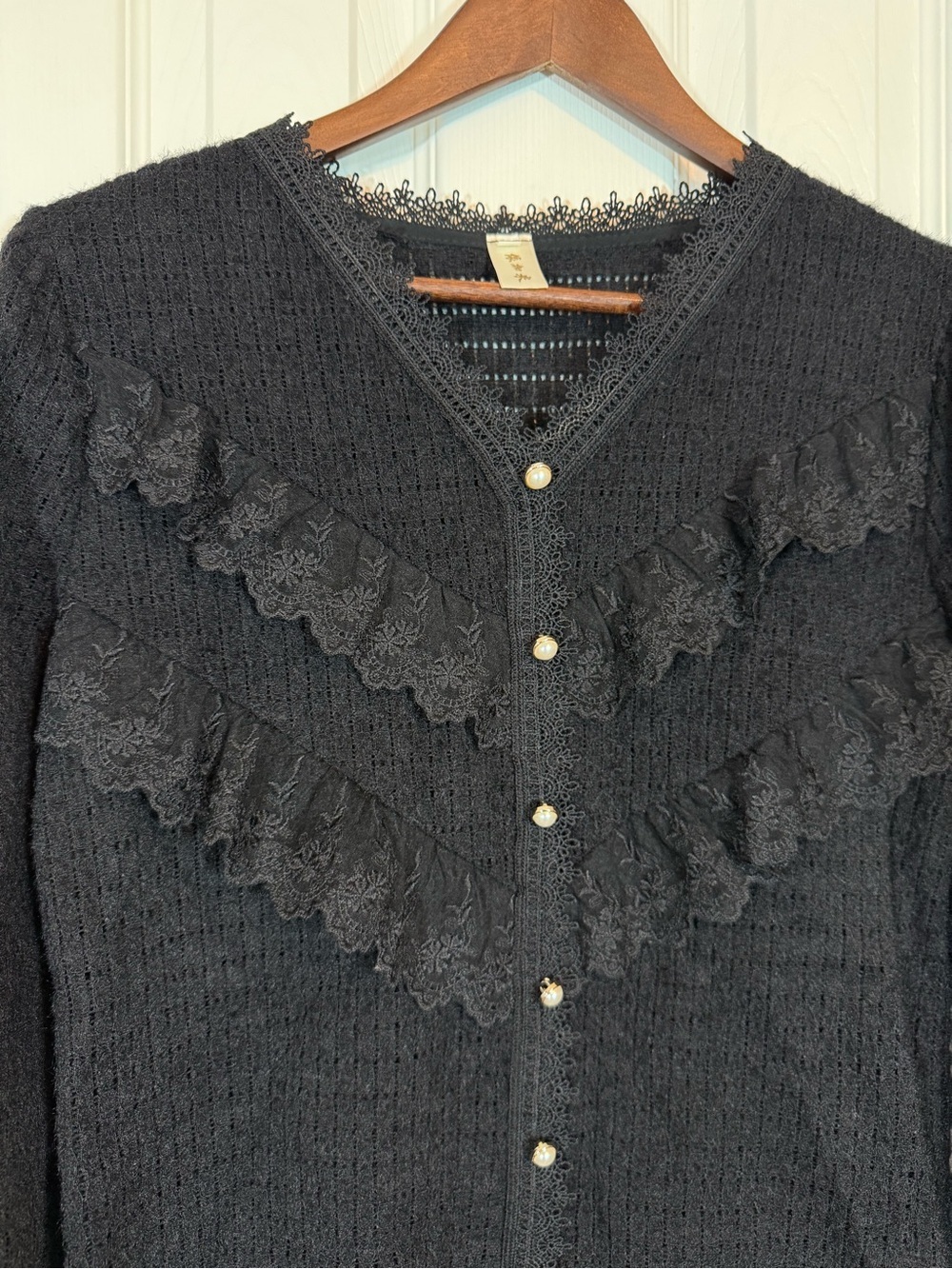 Vintage Black Lace Ruffle Blouse Women’s Medium Pearl Button Cottagecore Top - Picture 3 of 13